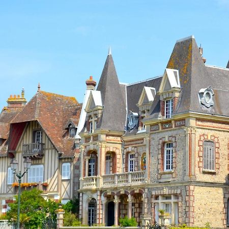 Charmant 2 Pieces A 500 M Des Plages Et Du Centre 꺄부흐 외부 사진
